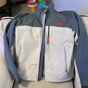 North face windwall jacket
